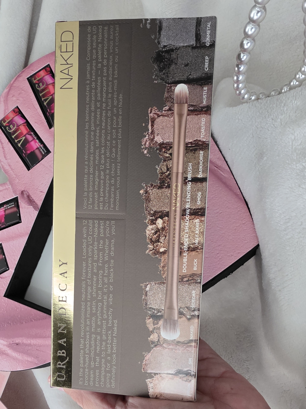Urban Decay Naked Heart Eyeshadow Palette with Pink Packaging - Picture 5 of 8